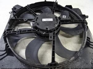 Used Heating and ventilation fan motor Renault Grand Scénic IV (RFAR) 1.3 TCE 115 16V Price € 149,99 Inclusive VAT offered by Collignon & Fils