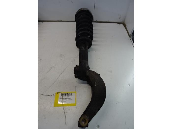 Front shock absorber, right from a BMW X6 (E71/72) xDrive40d 3.0 24V 2011