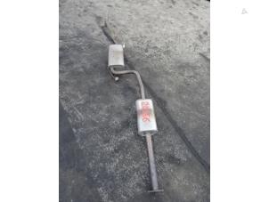 Used Exhaust (complete) Ford Focus 3 Wagon 1.0 Ti-VCT EcoBoost 12V 125 Price € 75,00 Inclusive VAT offered by Collignon & Fils