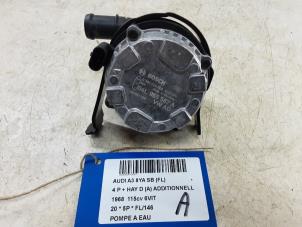 Used Water pump Audi A3 Sportback (8YA) 2.0 30 TDI 16V Price € 50,00 Inclusive VAT offered by Collignon & Fils