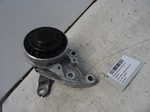 Usagé Support moteur Ford Mondeo V 2.0 TDCi 180 16V Prix € 50,00 Prix TTC proposé par Collignon & Fils
