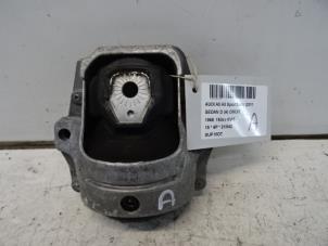 Used Engine mount Audi A5 Sportback (8TA) 2.0 TDI 16V Price € 50,00 Inclusive VAT offered by Collignon & Fils