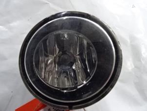 Used Fog light, front right BMW X4 (F26) xDrive20d 16V Price € 30,00 Inclusive VAT offered by Collignon & Fils