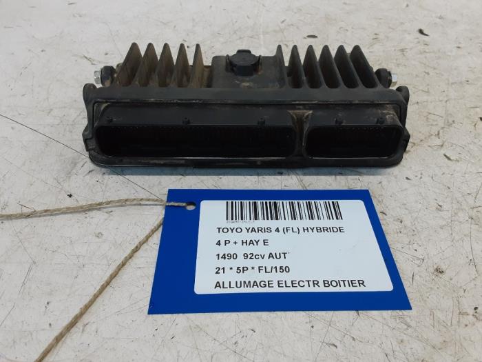 Ignition module from a Toyota Yaris IV (P21/PA1/PH1) 1.5 12V Hybrid 115 2021