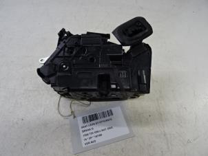 Used Door lock cylinder, right Seat Leon ST (5FF) 1.6 TDI Ecomotive 16V Price € 50,00 Inclusive VAT offered by Collignon & Fils
