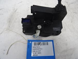 Used Door lock cylinder, right Renault Trafic New (FL) 2.0 dCi 16V 90 Price € 50,00 Inclusive VAT offered by Collignon & Fils