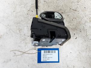 Used Door lock cylinder, right Opel Astra K Sports Tourer 1.0 Turbo 12V Price € 50,00 Inclusive VAT offered by Collignon & Fils