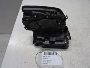 Used Door lock cylinder, left BMW 5 serie (G30) 523d 2.0 TwinPower Turbo 16V Price € 75,00 Inclusive VAT offered by Collignon & Fils