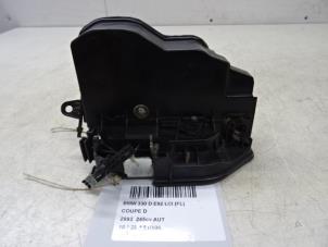 Used Door lock cylinder, left BMW 3 serie (E92) 330d xDrive 24V Price € 50,00 Inclusive VAT offered by Collignon & Fils