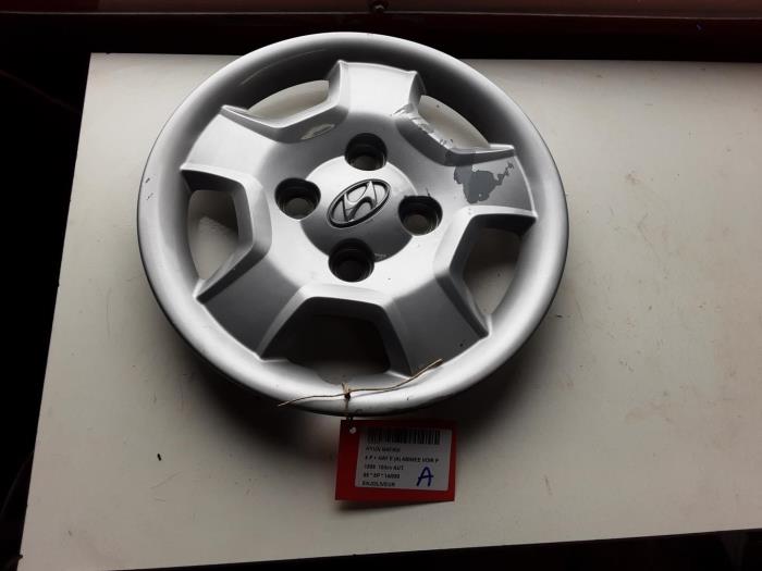 Używane Kolpak Hyundai Matrix Cena € 9,99 Z VAT oferowane przez Collignon & Fils