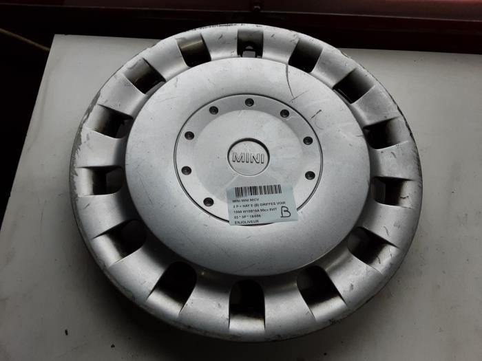 Używane Kolpak BMW Mini One Cena € 9,99 Z VAT oferowane przez Collignon & Fils