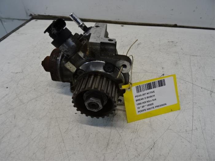 Begagnade Högtryckspump Peugeot 207 Pris € 175,00 Inklusive moms erbjuds av Collignon & Fils