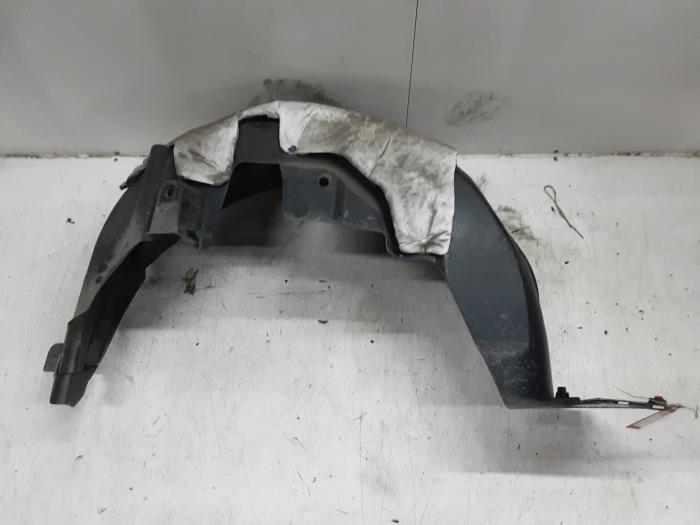 Usados Protector interno Peugeot 2008 Precio € 25,00 IVA incluido ofrecido por Collignon & Fils
