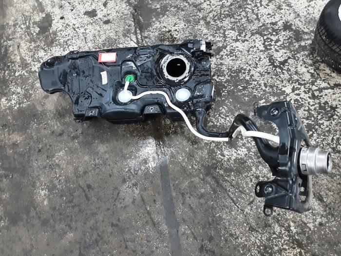 Używane Zbiornik Audi A3 Cena € 125,01 Z VAT oferowane przez Collignon & Fils