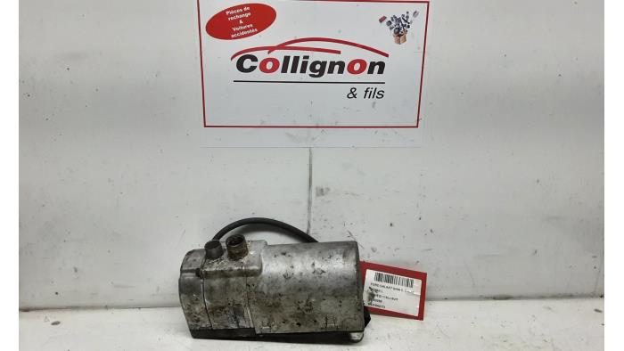 Usados Calefactor Ford Fiesta Precio € 50,00 IVA incluido ofrecido por Collignon & Fils
