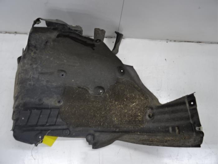Usados Protector interno BMW 7-Serie Precio € 25,00 IVA incluido ofrecido por Collignon & Fils