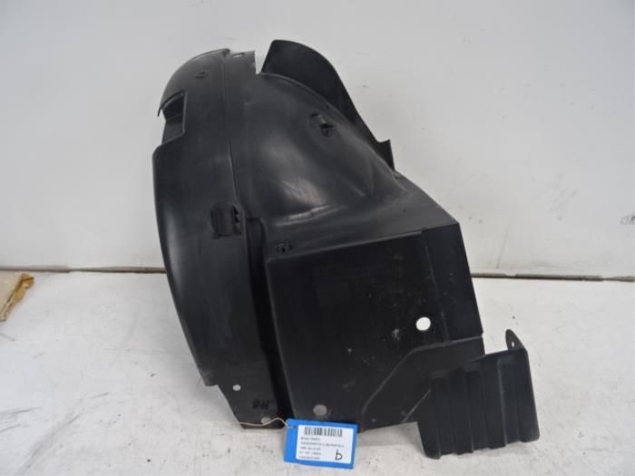 Usados Protector interno Renault Trafic Precio € 15,00 IVA incluido ofrecido por Collignon & Fils