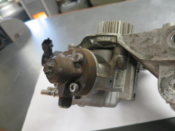 Begagnade Högtryckspump Citroen Berlingo Pris € 125,01 Inklusive moms erbjuds av Collignon & Fils