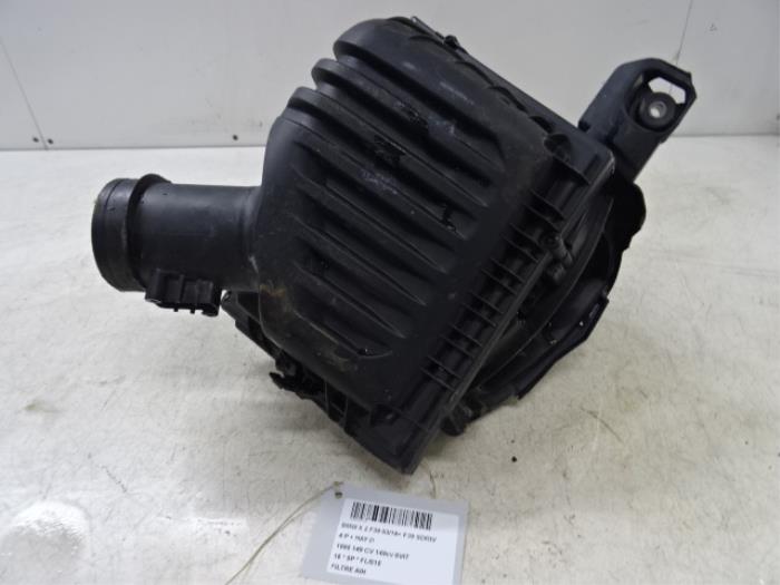 Begagnade Luftfilter BMW X2 Pris € 75,00 Inklusive moms erbjuds av Collignon & Fils