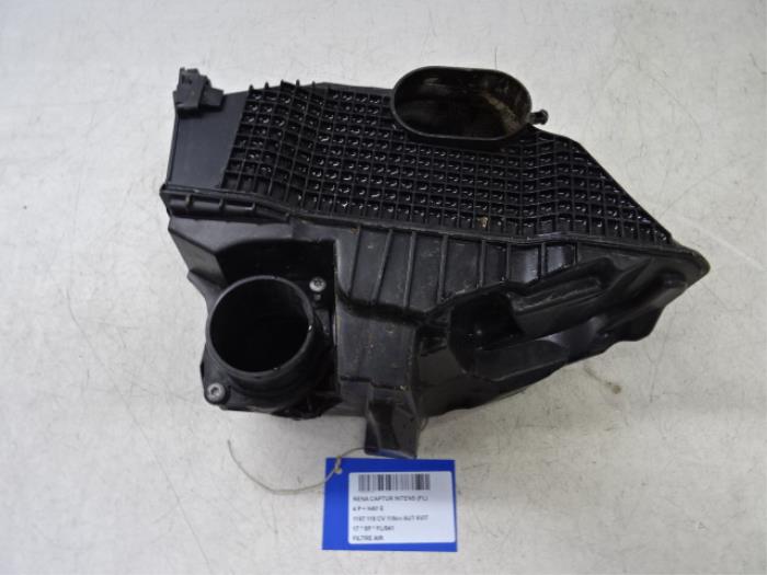 Begagnade Luftfilter Renault Captur Pris € 40,00 Inklusive moms erbjuds av Collignon & Fils