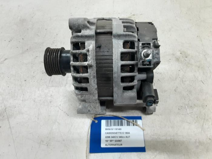 Begagnade Dynamo BMW M1 Pris € 99,99 Inklusive moms erbjuds av Collignon & Fils