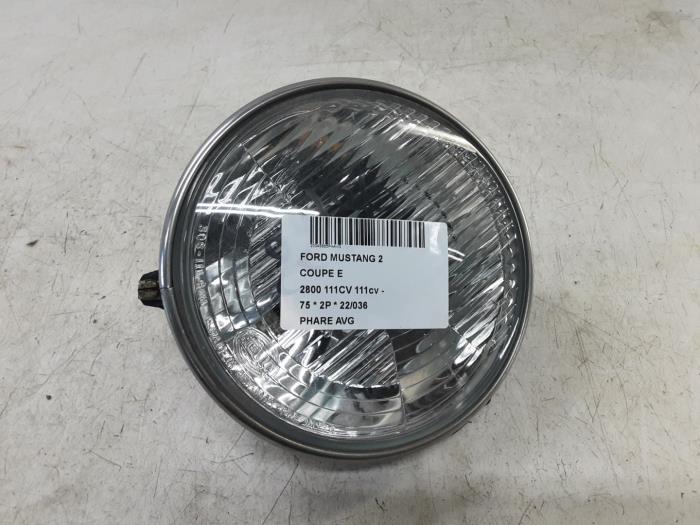 Używane Reflektor lewy Ford Granada Cena € 40,00 Z VAT oferowane przez Collignon & Fils