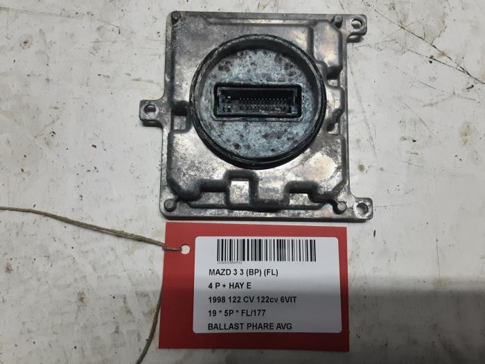 Używane Silnik reflektora Mazda 3. Cena € 50,00 Z VAT oferowane przez Collignon & Fils