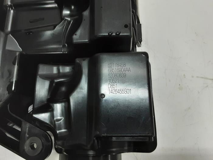 Begagnade Luftfilter Jeep Renegade Pris € 75,00 Inklusive moms erbjuds av Collignon & Fils