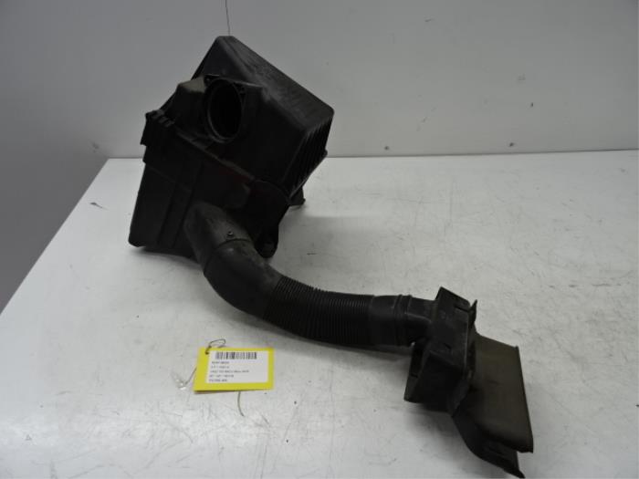 Begagnade Luftfilter Seat Ibiza Pris € 40,00 Inklusive moms erbjuds av Collignon & Fils