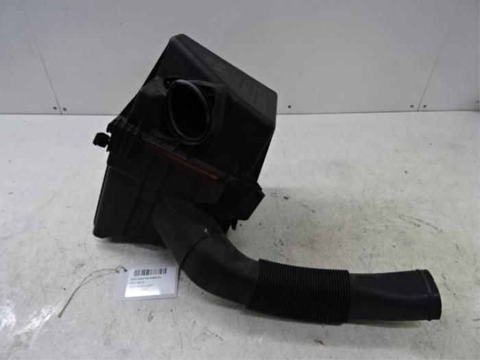 Begagnade Luftfilter Seat Ibiza Pris € 40,00 Inklusive moms erbjuds av Collignon & Fils
