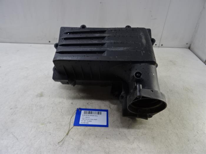 Begagnade Luftfilter Audi A3 Pris € 75,00 Inklusive moms erbjuds av Collignon & Fils