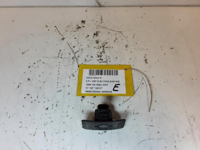 Usados Sensor PDC Volkswagen Golf Precio € 25,00 IVA incluido ofrecido por Collignon & Fils