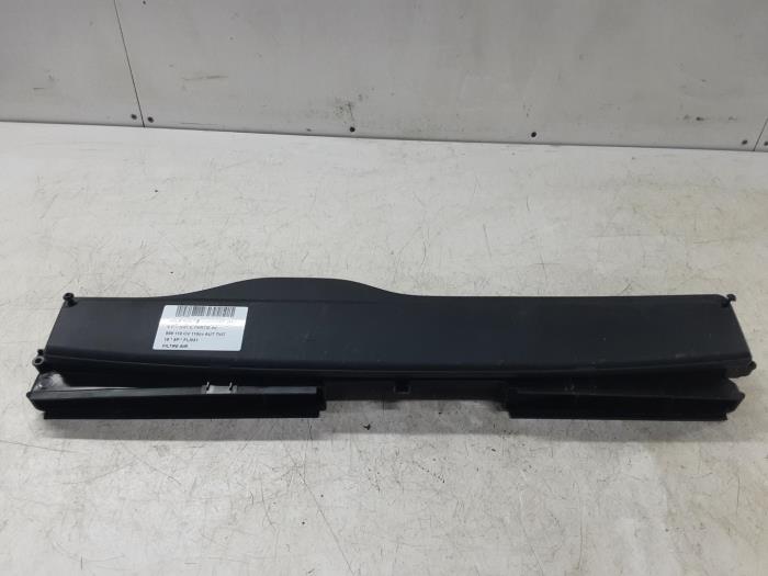 Begagnade Luftfilter Volkswagen E-Golf Pris € 50,00 Inklusive moms erbjuds av Collignon & Fils