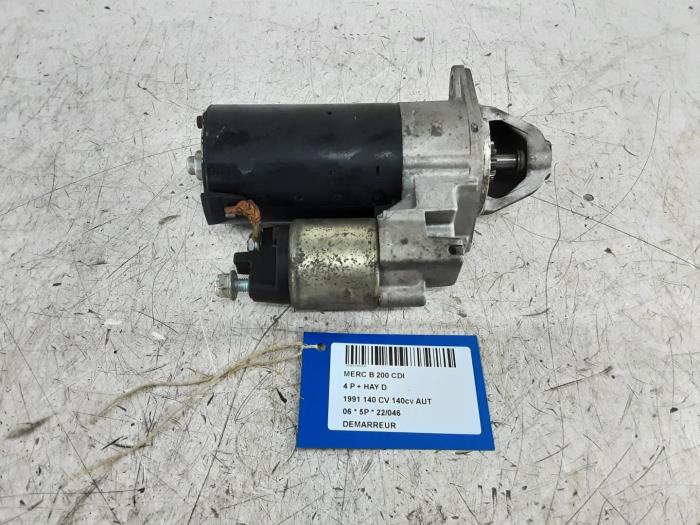 Begagnade Startmotor Mercedes B-Klasse Pris € 75,00 Inklusive moms erbjuds av Collignon & Fils