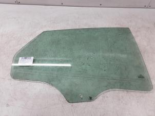 Begagnade Dörrfönster, 4-dörrars, höger bak Ford Mondeo Pris € 50,00 Inklusive moms erbjuds av Collignon & Fils