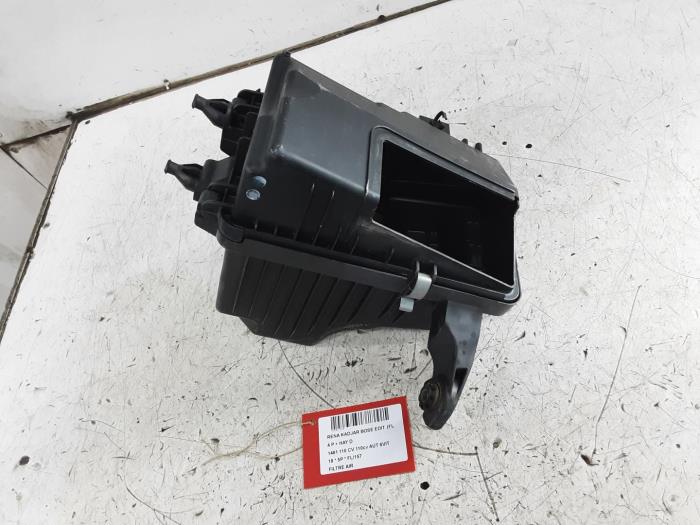 Gebrauchte Luftfilter Renault Kadjar Preis € 40,00 Mit Mehrwertsteuer angeboten von Collignon & Fils