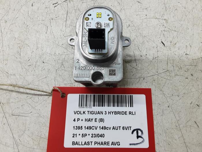 Używane Silnik reflektora Volkswagen Tiguan Cena € 70,00 Z VAT oferowane przez Collignon & Fils