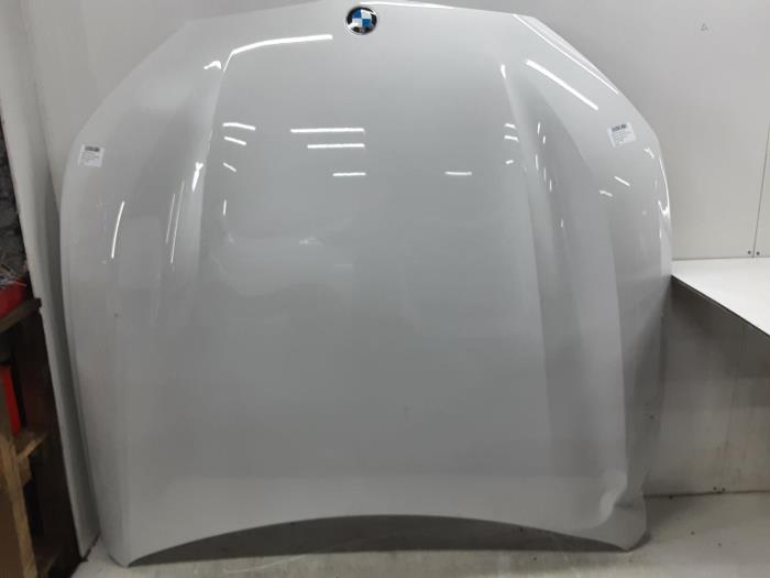 Używane Maska BMW 8-Serie Cena € 749,99 Z VAT oferowane przez Collignon & Fils
