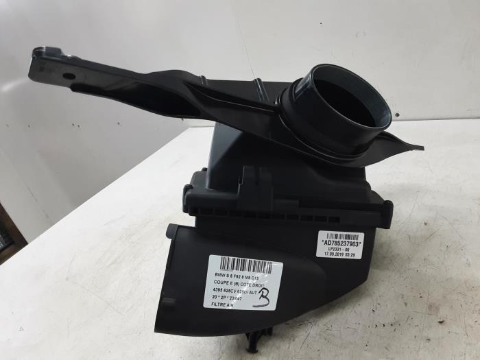 Gebrauchte Luftfilter BMW 8-Serie Preis € 125,01 Mit Mehrwertsteuer angeboten von Collignon & Fils