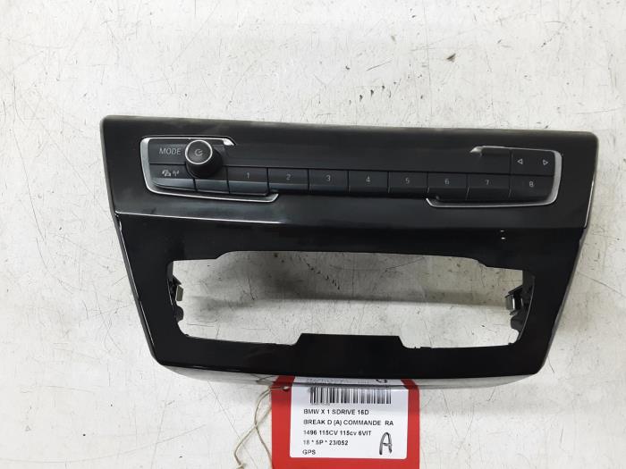 Używane System nawigacji BMW X1 Cena € 50,00 Z VAT oferowane przez Collignon & Fils