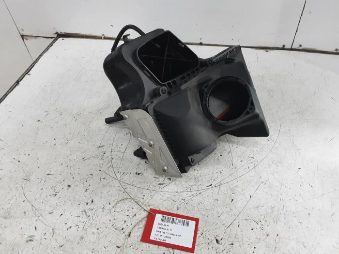 Begagnade Luftfilter Audi A5 Pris € 75,00 Inklusive moms erbjuds av Collignon & Fils
