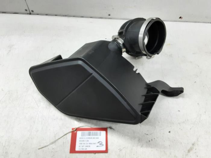 Begagnade Luftfilter BMW X4 Pris € 50,00 Inklusive moms erbjuds av Collignon & Fils