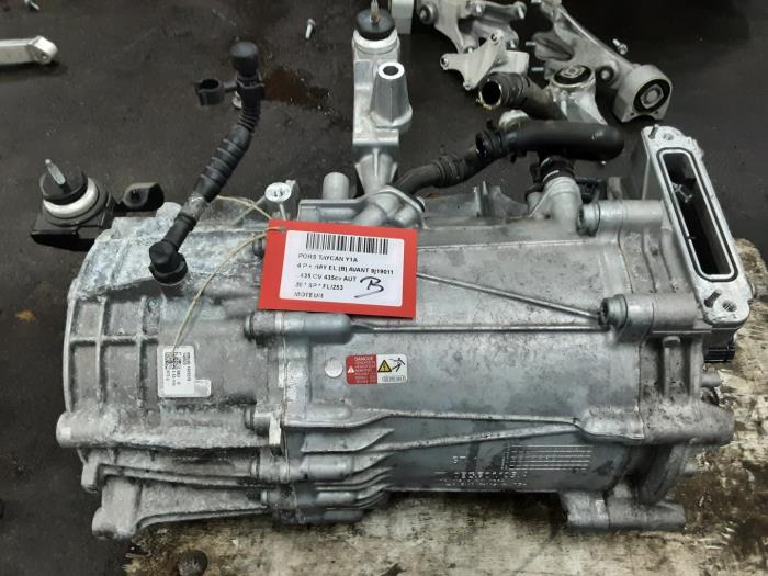 Używane Silnik Porsche Taycan Cena € 4.500,00 Z VAT oferowane przez Collignon & Fils