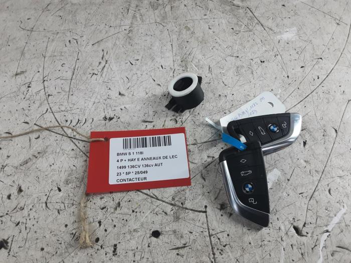 Używane Stacyjka + Kluczyk BMW 1-Serie Cena € 75,00 Z VAT oferowane przez Collignon & Fils