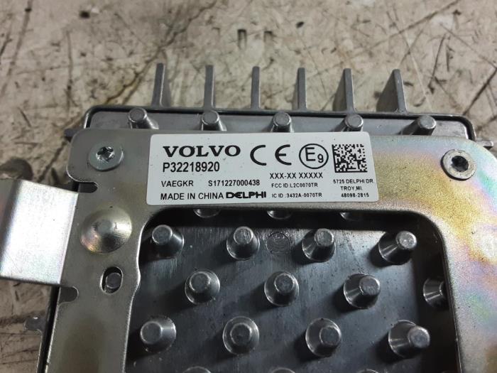 Używane Rózne Volvo XC40 Cena € 125,01 Z VAT oferowane przez Collignon & Fils