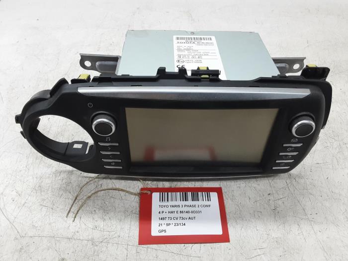 Usagé Système navigation Toyota Yaris Prix € 250,00 Prix TTC proposé par Collignon & Fils