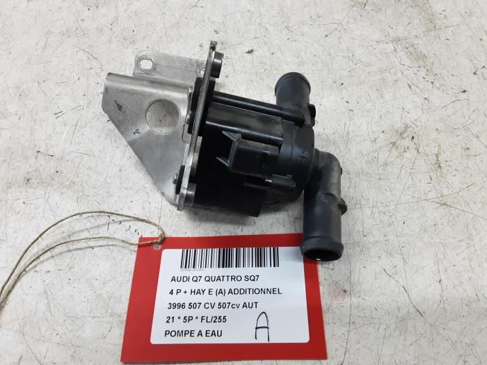 Begagnade Vattenpump Audi SQ7 Pris € 99,99 Inklusive moms erbjuds av Collignon & Fils