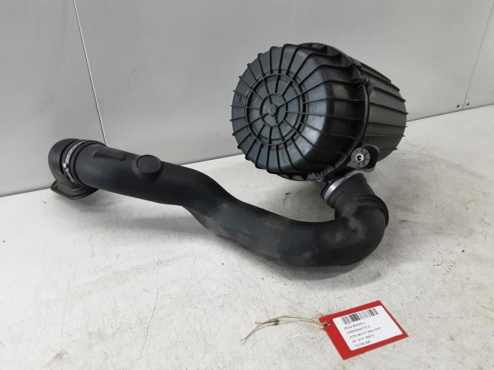 Begagnade Luftfilter Peugeot Boxer Pris € 75,00 Inklusive moms erbjuds av Collignon & Fils