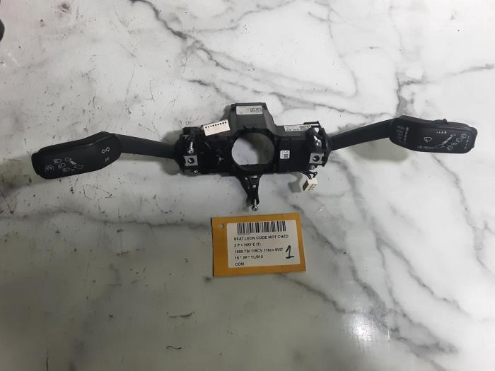 Używane Przelacznik Seat Leon Cena € 99,99 Z VAT oferowane przez Collignon & Fils