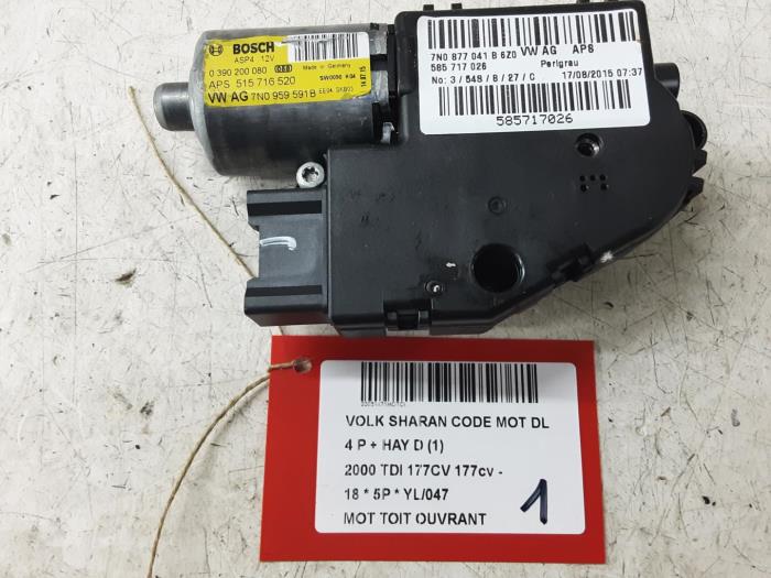 Używane Silnik szyberdachu Volkswagen Sharan Cena € 125,01 Z VAT oferowane przez Collignon & Fils